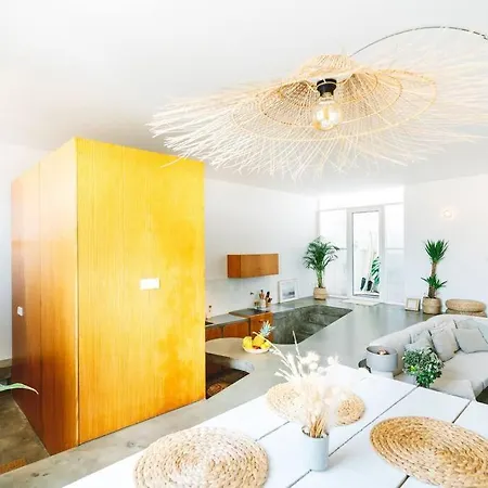 Casa Senhorinha Willa